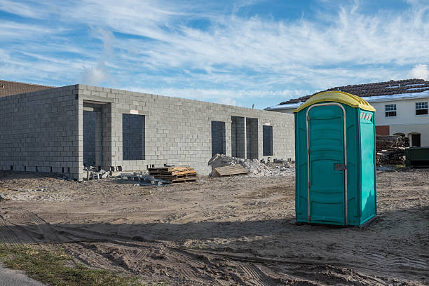Best Affordable portable toilet rental  in Smithers, WV